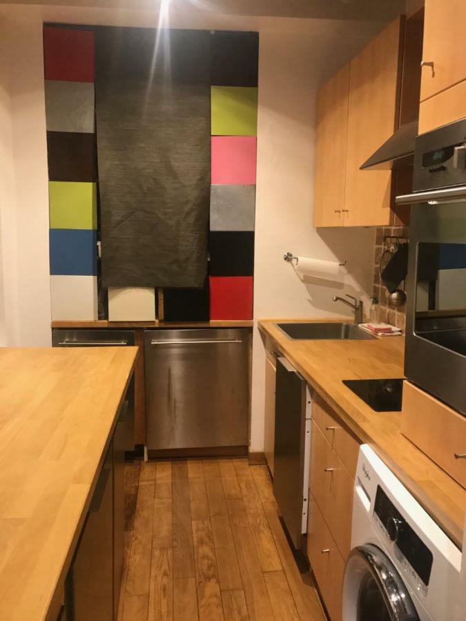 Appartement Quartier Montorgueil, voie piétonne, dans un immeuble du XVème à Paris Extérieur photo