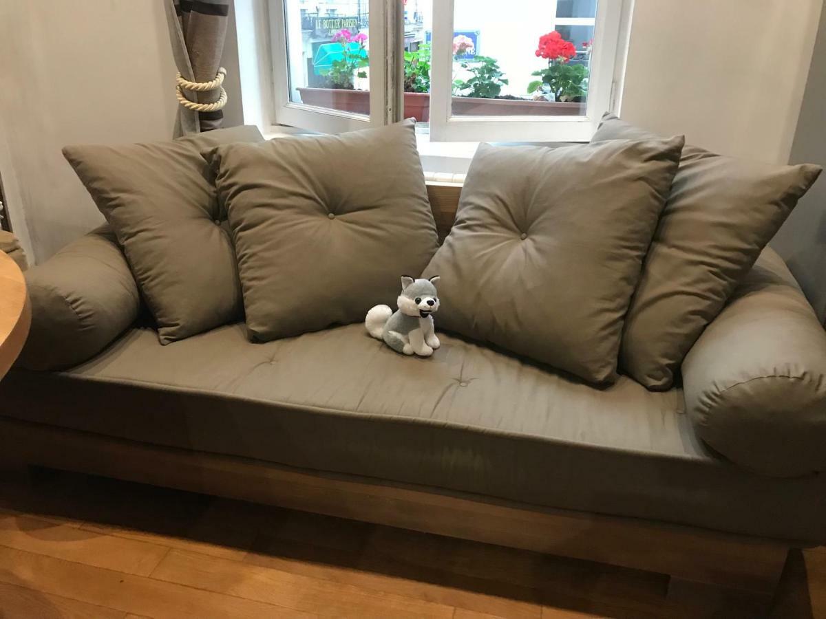 Appartement Quartier Montorgueil, voie piétonne, dans un immeuble du XVème à Paris Extérieur photo